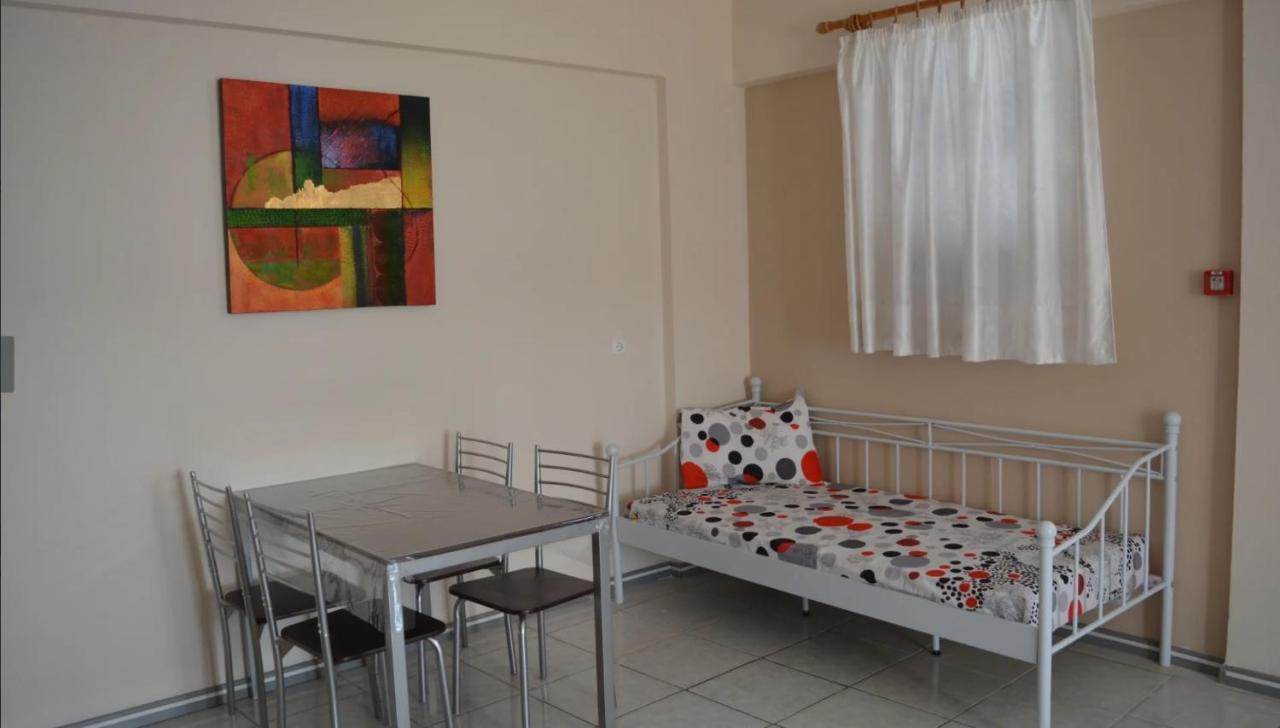 Iro Apartments Paralia Agias Foteinis Luaran gambar