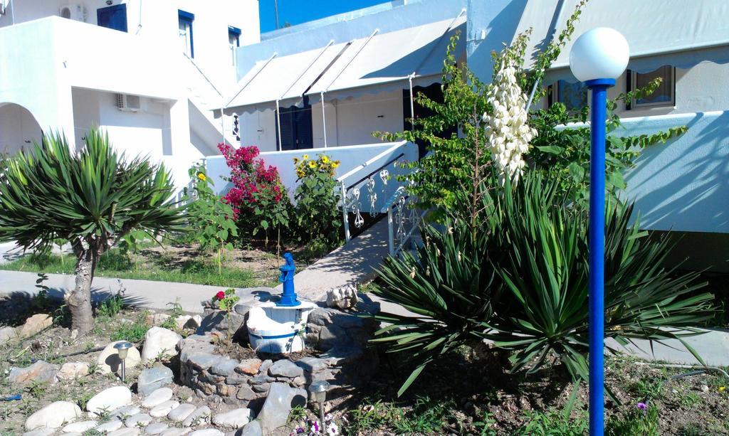Iro Apartments Paralia Agias Foteinis Luaran gambar