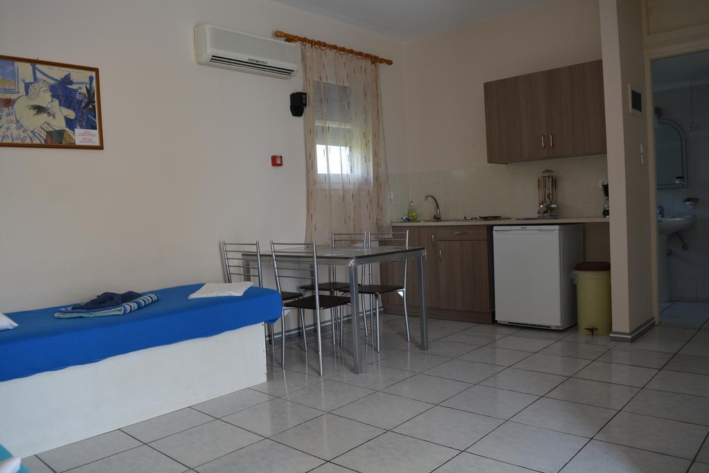 Iro Apartments Paralia Agias Foteinis Luaran gambar