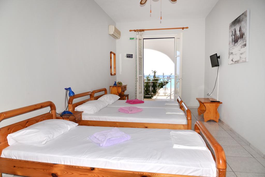 Iro Apartments Paralia Agias Foteinis Luaran gambar